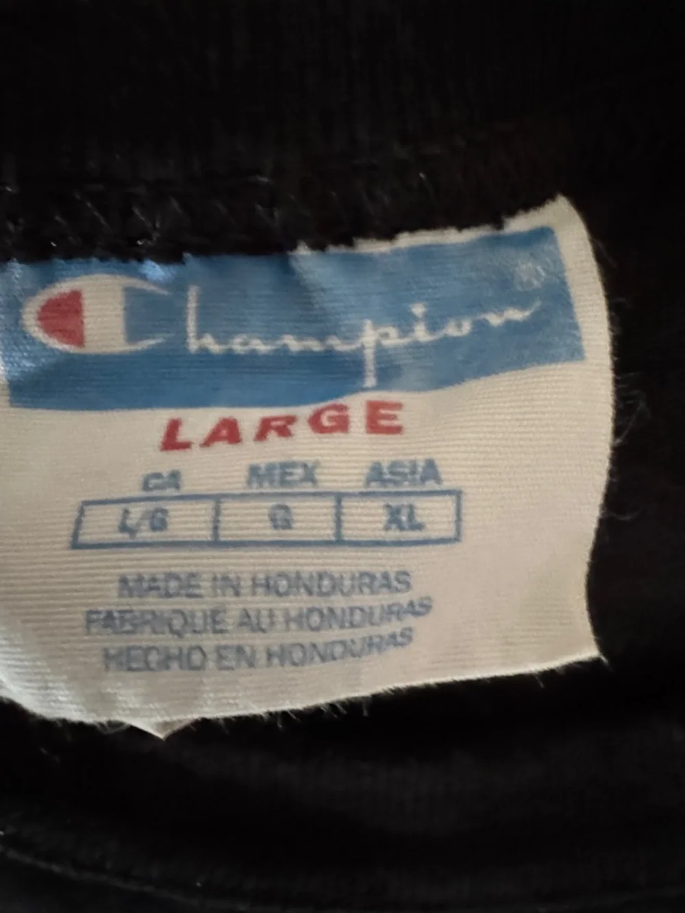 Champion men’s L Black Short Sleeve Tee with Blue & Red patch Logo - Picture 4 of 5